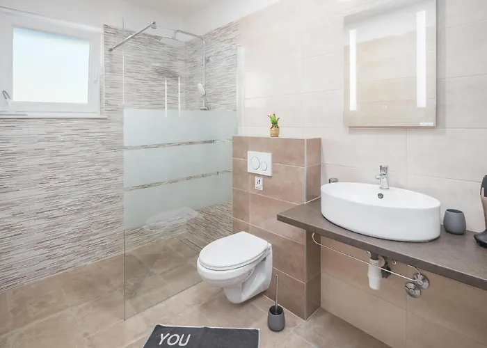 Holiday home 3 Bedroom Gorgeous In Pula