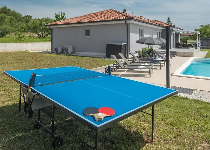 3 Bedroom Gorgeous In *