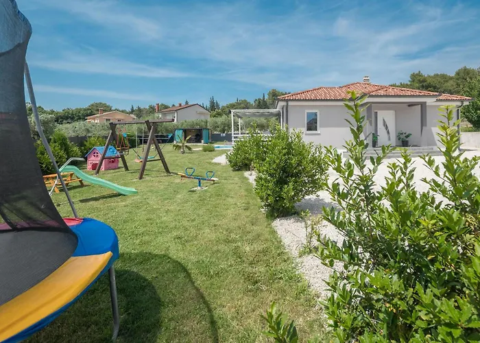 3 Bedroom Gorgeous In *