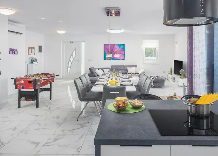 Tatil Evi 3 Bedroom Gorgeous In *